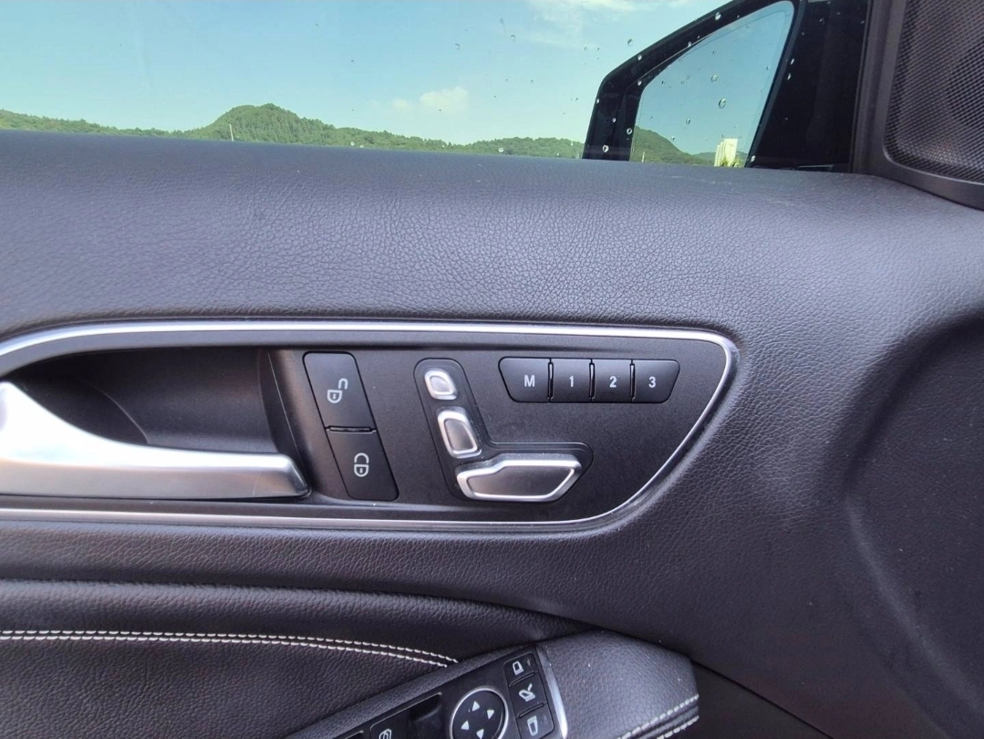 벤츠 GLA클래스 220