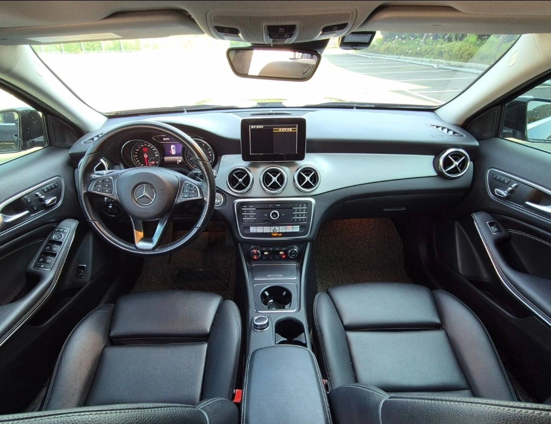 벤츠 GLA클래스 220