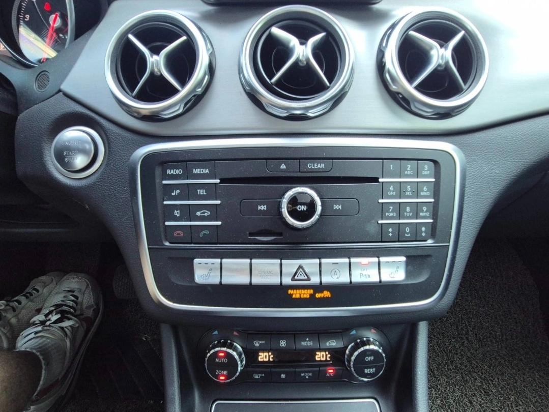 벤츠 GLA클래스 220